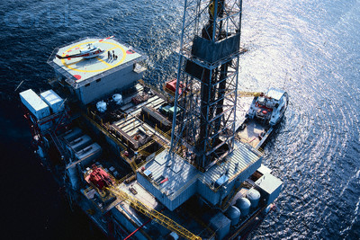 CB003410
Oil Exploration Rig --- Image by &copy; Keith Wood/Corbis
الكلمات الإستدلالية(لتسهيل البحث): Energy Exploration Helicopter Industry Nobody Oil drilling platform Oil drilling rig Oil well Outdoors Watercraft