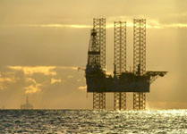 Small%20-%20Oil%20Rig%20-%20Calum%20Davidson.jpg