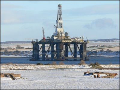 oil-rig-snow-3.jpg