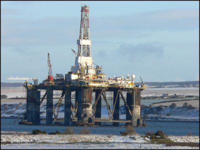 oil-rig-snow-5.jpg