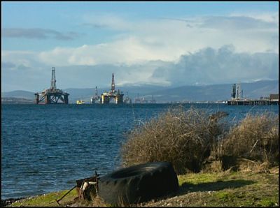 oil-rigs-7.jpg