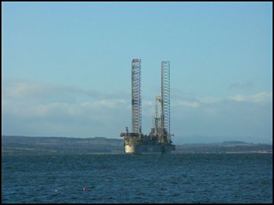 oil-rigs-9.jpg