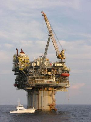 oil_rig_600.jpg