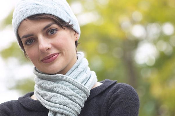 Caucasian woman dressed in warm clothes uid 1343296.jpg