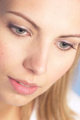 Close up of woman face uid 1343095.jpg