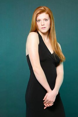Sexy young red head uid 1453877.jpg