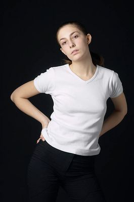 Woman in white t shirt uid 1426836.jpg