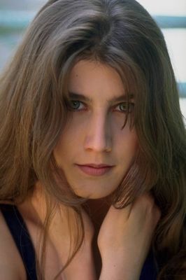 Woman with long brown hair an 2.jpg