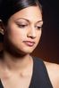Woman looking away uid 1426315.jpg