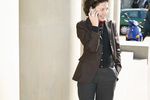 Woman on cell phone uid 1433097.jpg