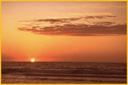 544205-Corniche_Beach_sea-Jiddah.jpg