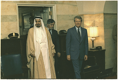الملك خالد بن عبدالعزيز رحمه الله
الملك خالد بن عبدالعزيز رحمه الله مع كارتر رئيس الولايات المتحدة الأمريكية السابق
الكلمات الإستدلالية(لتسهيل البحث): الملك خالد بن عبدالعزيز رحمه الله مع كارتر رئيس الولايات المتحدة الأمريكية السابق