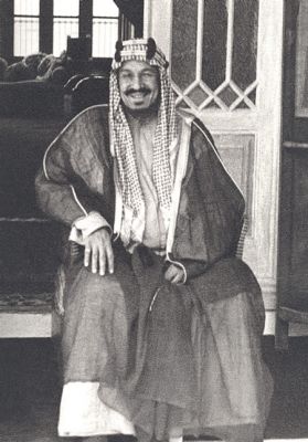 الملك عبدالعزيز رحمه الله
الملك عبدالعزيز رحمه الله
الكلمات الإستدلالية(لتسهيل البحث): الملك عبدالعزيز رحمه الله