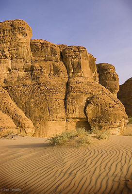 مدائن صالح - العلا - السعودية
مدائن صالح - العلا - السعودية
