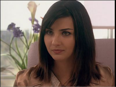 Tuba Büyüküstün 
Tuba Büyüküstün 



الكلمات الإستدلالية(لتسهيل البحث): Tuba Büyüküstün 