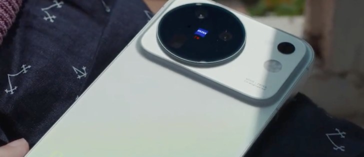 هاتف vivo X500 يظهر لأول مرة في فيديو جديد قبل الإطلاق.. وتصميمه يلفت الأنظار