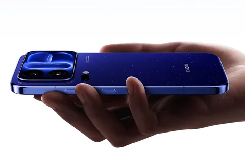 تسريبات تكشف عن قدوم هاتف Xiaomi 18 بهيكل معدني مدمج وكاميرتين بدقة 200 ميجابكسل